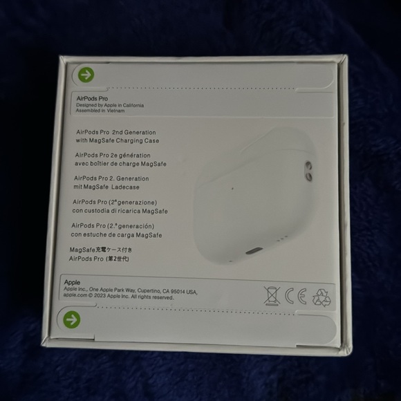 AUTHENTIC Airpod Pro 2nd Gen. SERIAL NUMBER IN DESCRIPTION - Picture 2 of 3